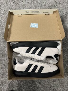 adidas gazelle silver green womens Adidas Gazelle Inter Miami main image 0